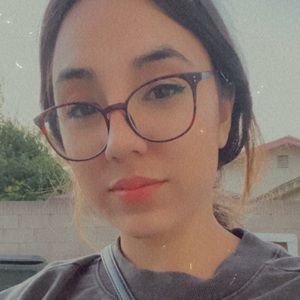 Meet your Posher, Alise